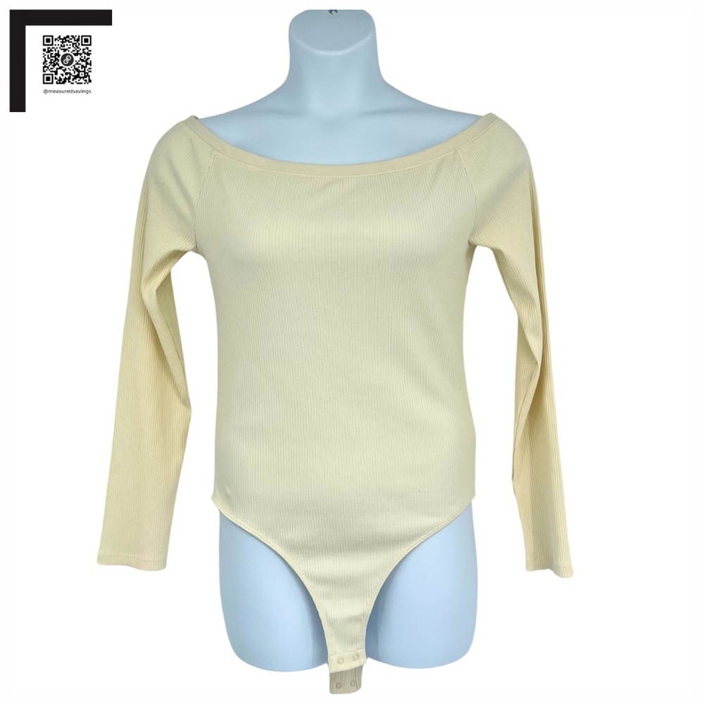 GAP (Large - NWT) Off White Off-The-Shoulder Ladies Fitted Long Sleeve Bodysuit